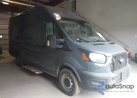 2021 Ford Transit-250 Cargo Van z USA, uszkodzony, nr VIN 1FTBR3X87MKA46057